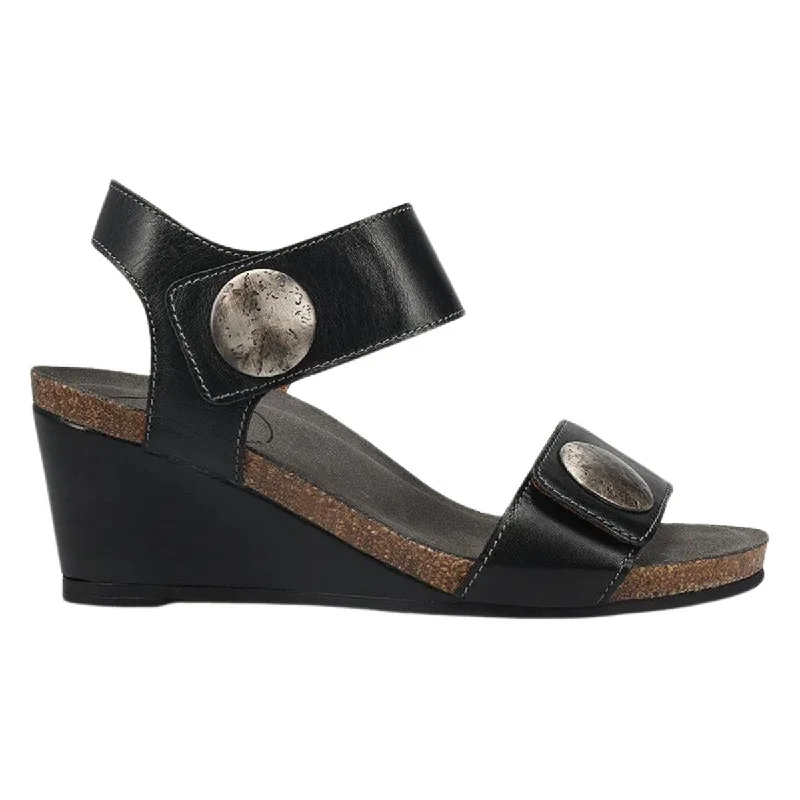 fashionable women’s summer footwear -Taos Women's Carousel 3 Black Leather