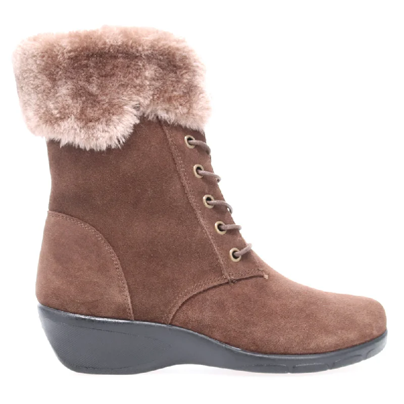 stylish women’s shoes for outdoor events -Winslow Winter Lace Up Booties