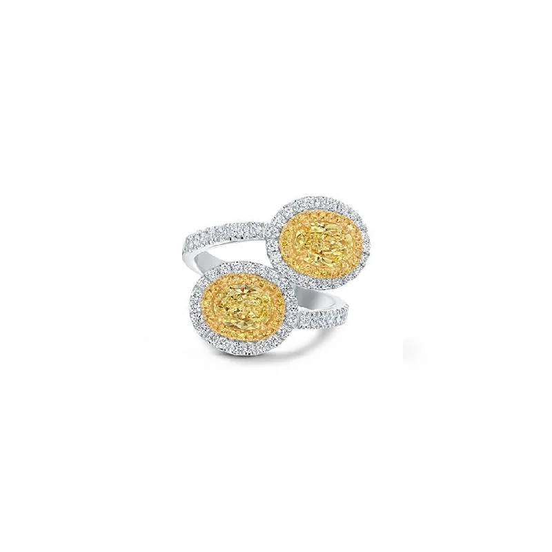 trendy gold jewelry for women’s outfits -LaViano Fashion Platinum Canary Diamond Ring