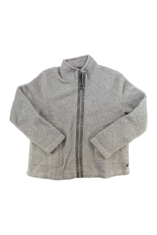 light heather grey:#d4cdc6