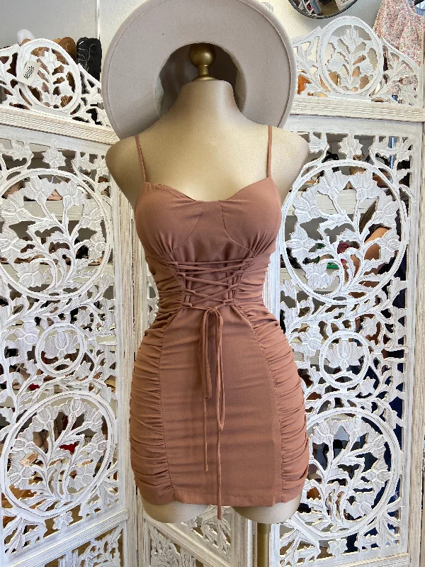 comfortable women’s clothing for travel -Brown Tie Waist Dress